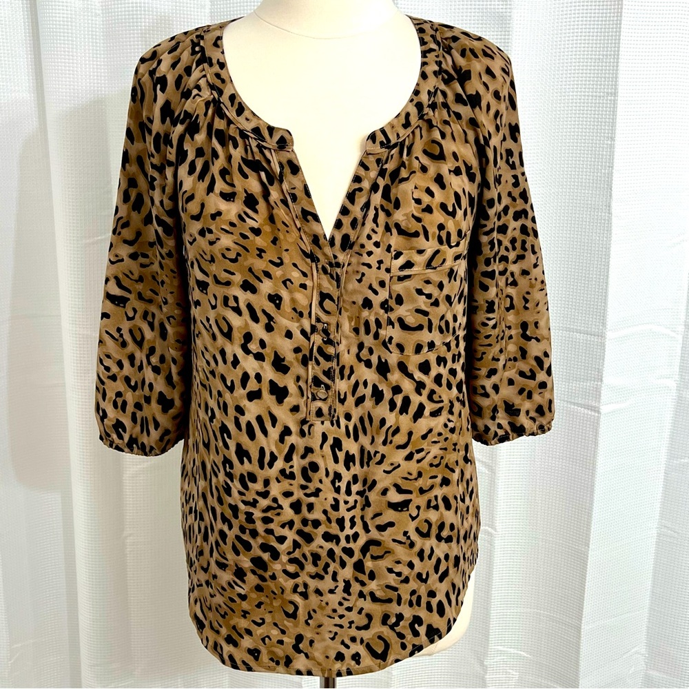 Loft Women's Animal Print, 3/4 Sleeves Blouse, V-Neckline, Black and Brown, Sz M